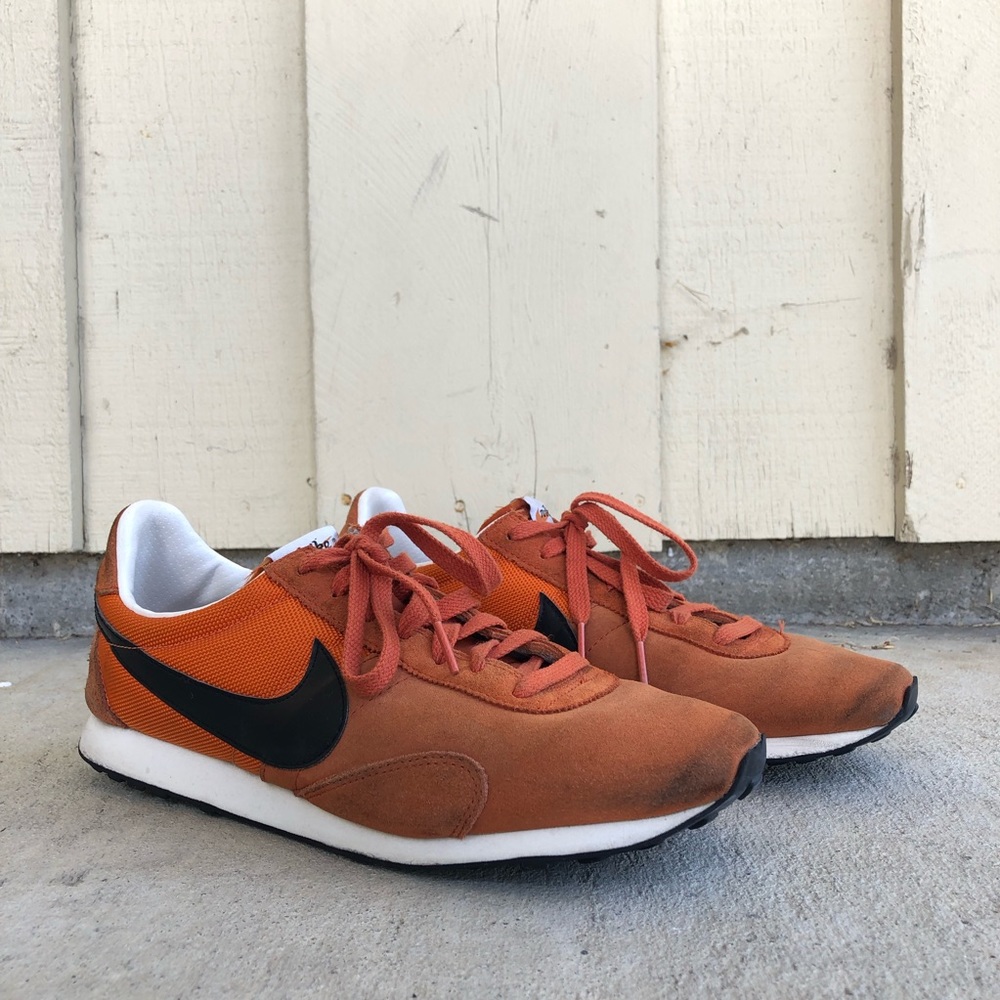 Nike Pre Montreal Racer Vntg Orange Sz 10